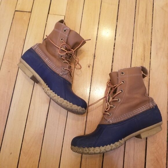 L.L.Bean Original 8" Bean Boots in Tan Navy Waterproof Winter Snow Duck Boots - Picture 3 of 12